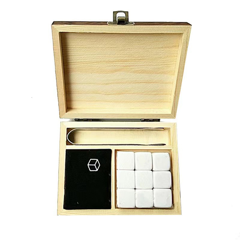 9個入りウイスキーアイスストーン 再利用可能な氷 ウイスキー - Whiskey Stone Set のレビューと価格