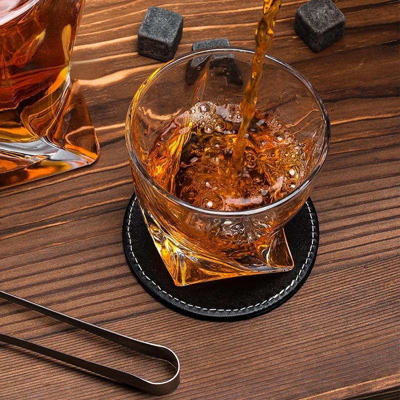 ウイスキーデキャンタとストーンギフトセット（男性向け）-クリ - Whiskey Stone Set のレビューと価格